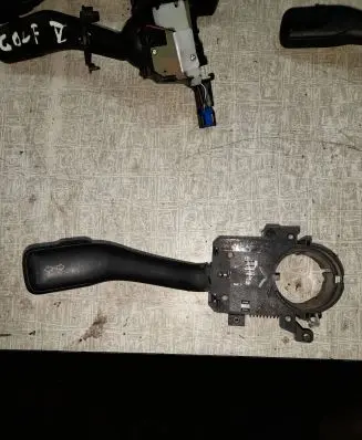 Volkswagen PASSAT B5 Indicator stalk