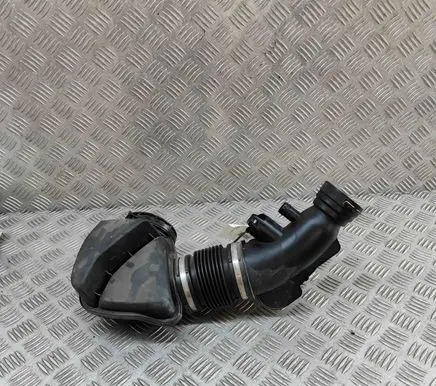 BMW 3 F30 F35 F31 Intake resonator 8601681