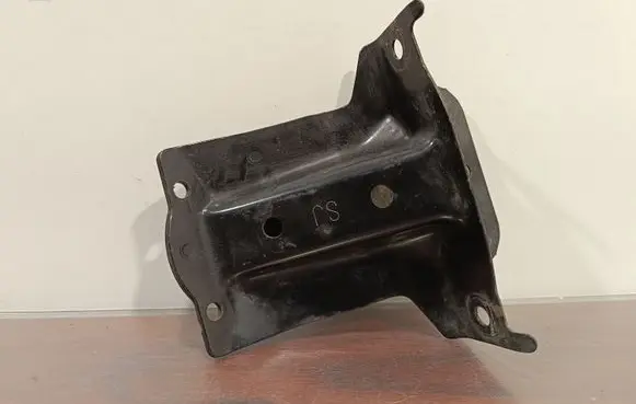 Subaru Forester SK Radiator support slam panel bracket 