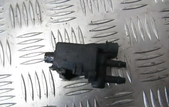 Renault Megane I Turbo solenoid valve