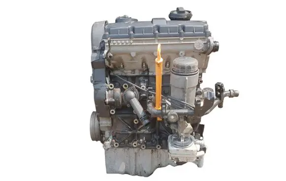 Volkswagen PASSAT B5.5 Engine AVB 038103021C 038103373R