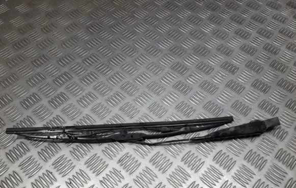 Chrysler Voyager Rear wiper blade arm 04717712aa