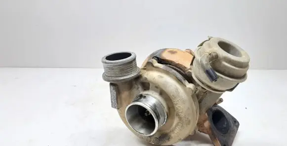 Volvo S60 Turbo GT2052V 8653122