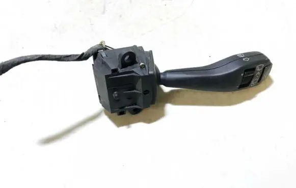 BMW 5 E39 Wiper control stalk 8375407 01204010
