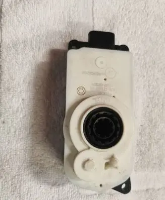 BMW X5 G05 Radiator active air flap actuator 9881645 23139P01950