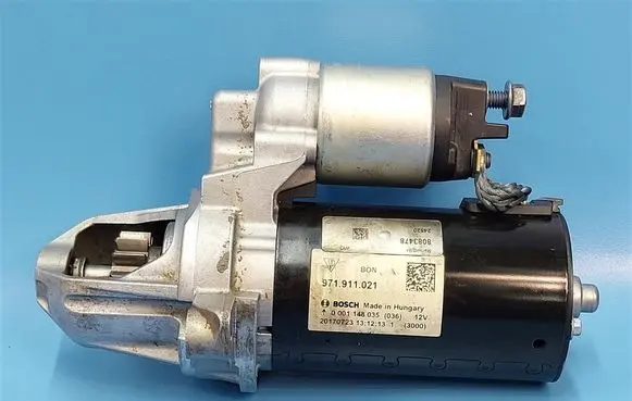 Porsche Panamera (971) Starter motor 971911021