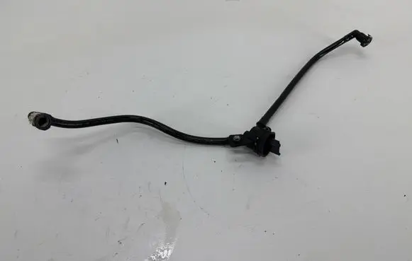 Peugeot Expert Fuel line pipe P1009574A
