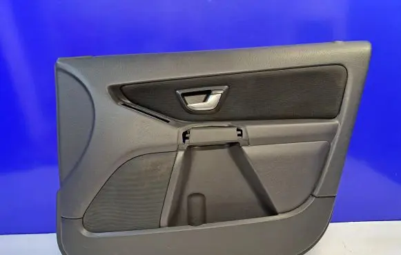 Volvo XC90 Front door card panel trim 39896707