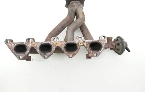 Volkswagen Golf IV Exhaust manifold 