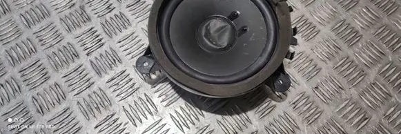 Volvo V60 Subwoofer speaker 30657445