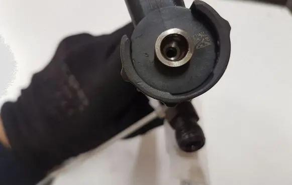 Hyundai i40 Fuel injector 338002A800 0445110411