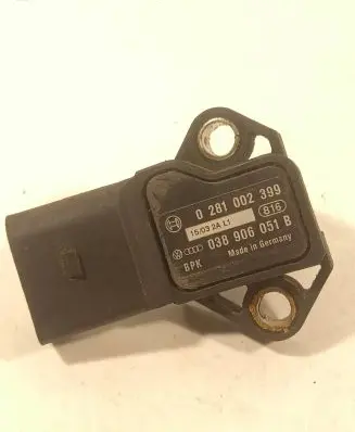 Volkswagen Golf IV Air pressure sensor 038906051B 0281002399