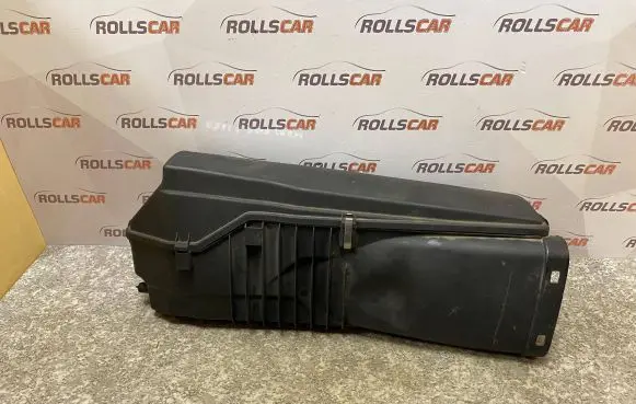 Mercedes-Benz E W211 Air filter box A6460900601