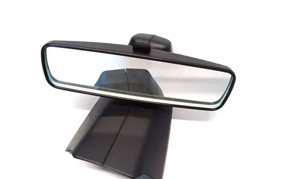 Rear view mirror (interior)