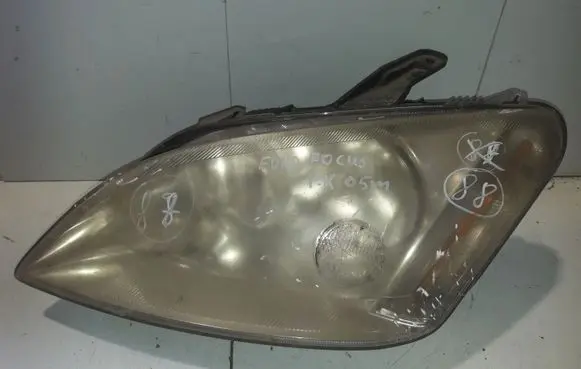 Ford Focus Headlight/headlamp