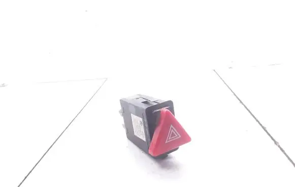 Skoda Octavia Mk1 (1U) Hazard light switch 1U0953235B