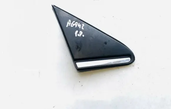 Toyota Avensis T250 Other front door trim element