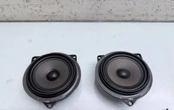 BMW 1 E81 E87 Front door speaker 9143232