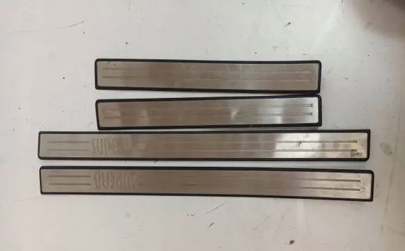 Skoda Superb B5 (3U) Side skirt front trim 3U08535574