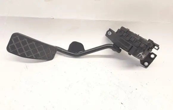 Audi A4 S4 B6 8E 8H Accelerator throttle pedal 8E2721523A 6PV00802608