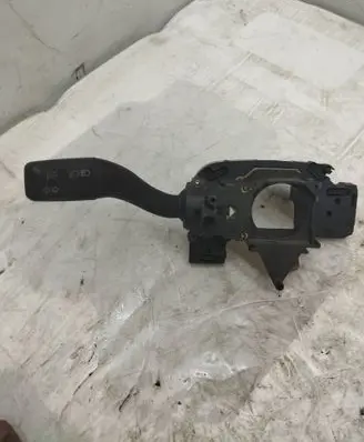 Audi A4 S4 B6 8E 8H Indicator stalk 8E0953549S K0105114412