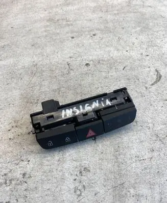 Opel Insignia A Hazard light switch 13271927