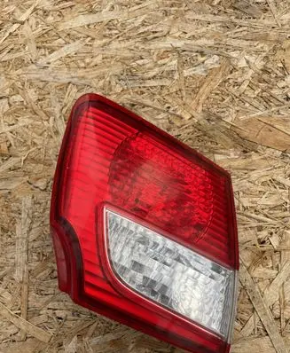 Mazda 626 Tailgate rear/tail lights
