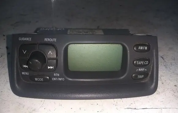 Toyota Avensis Verso HiFi Audio sound control unit 8611052021