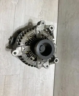 BMW 1 F20 F21 Generator/alternator 8645325
