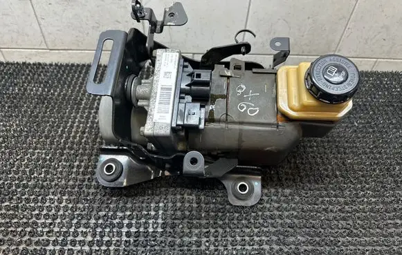 Infiniti QX60 L50 Power steering pump 3030303552 U5102557 116227H3