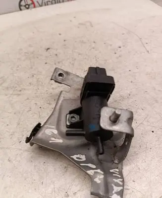 Renault Master III Turbo solenoid valve 8200762162