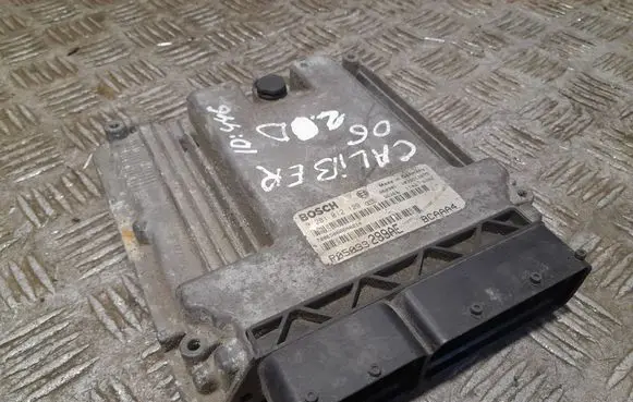 Dodge Caliber Engine control unit/module 0281012129 P05033289AE 1039S12825