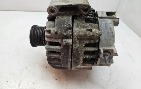 Mercedes-Benz Vito Viano W639 Generator/alternator A0009068802