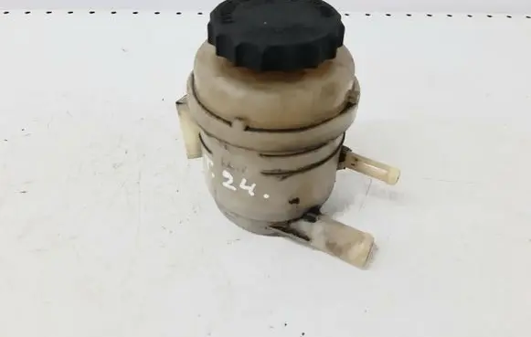 Power steering fluid tank/reservoir