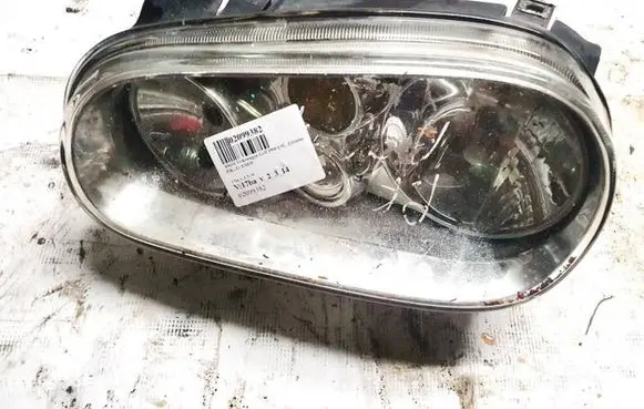 Volkswagen Golf IV Headlight/headlamp