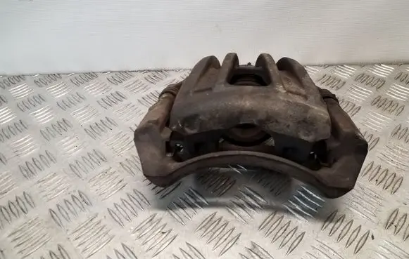 Jeep Cherokee III KJ Front brake caliper 135418