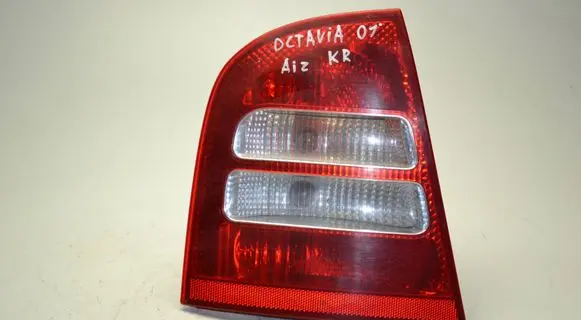 Rear/tail lights
