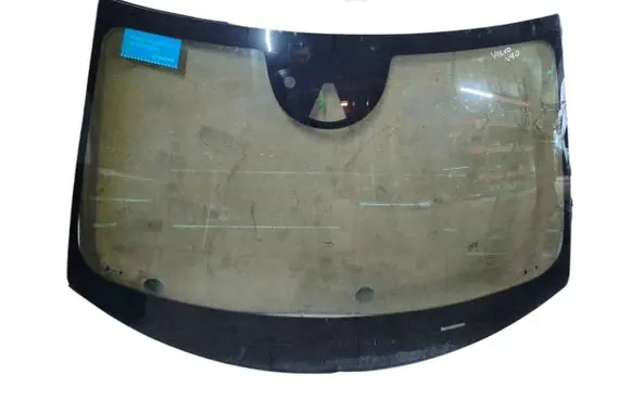 Volvo S90, V90 Front windscreen/windshield window 43R001586