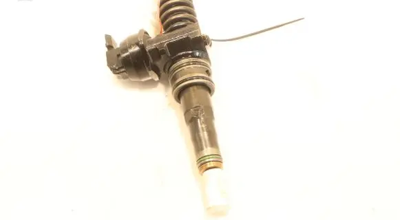 Audi A4 S4 B7 8E 8H Fuel injector 0414720914