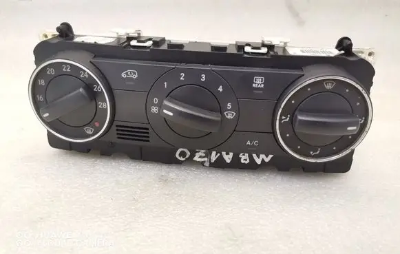 Mercedes-Benz A W168 Climate control unit A1698301785