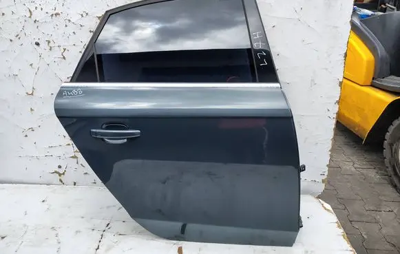 Audi A4 S4 B8 8K Rear door