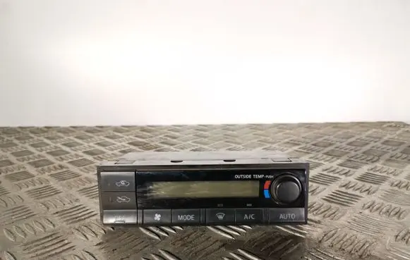 Nissan X-Trail T30 Climate control unit 3J05234700
