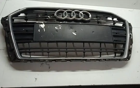 Audi A3 S3 8V Front bumper upper radiator grill 8V3853651