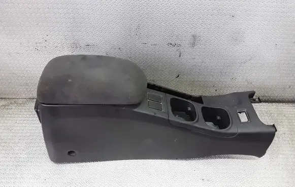 Nissan Primera Armrest 96911AV900