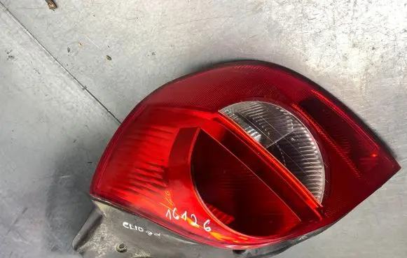 Renault Clio III Rear/tail lights 8200828851 89035080 128940