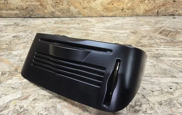 Maserati Coupe Radio/GPS head unit trim 