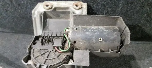 Ford Fiesta Wiper motor 0390241306cep 85gb17b571ba