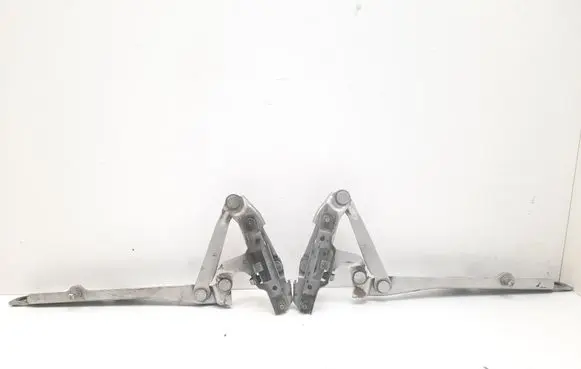 Chrysler 300 - 300C Engine bonnet/hood hinges