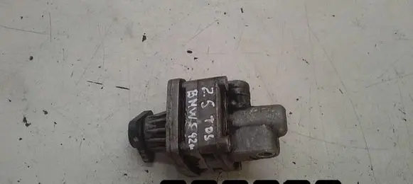 BMW 5 E34 Power steering pump 2500tds 7681955236