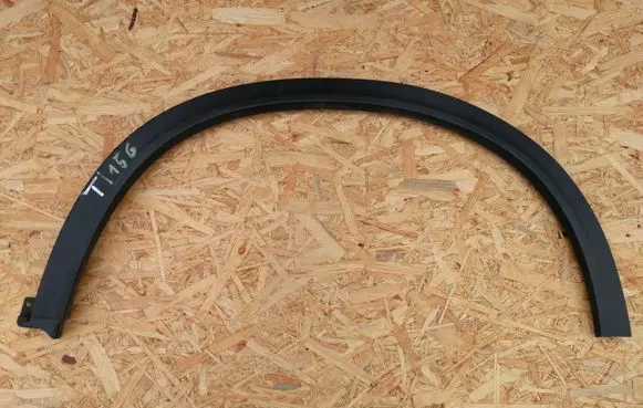 Suzuki Vitara (LY) Rear arch trim 7726154P0L